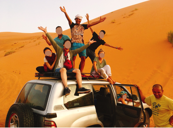 モロッコ サハラ砂漠旅 後半 朝陽とともに４ｗｄ車で大砂丘を絶叫しながらスリリングに大爆走 サハラ砂漠２泊３日ツアー３日目 マイルで世界一周旅行記 モロッコ編 いつかは めざせ陸マイラー ゆるゆる日記